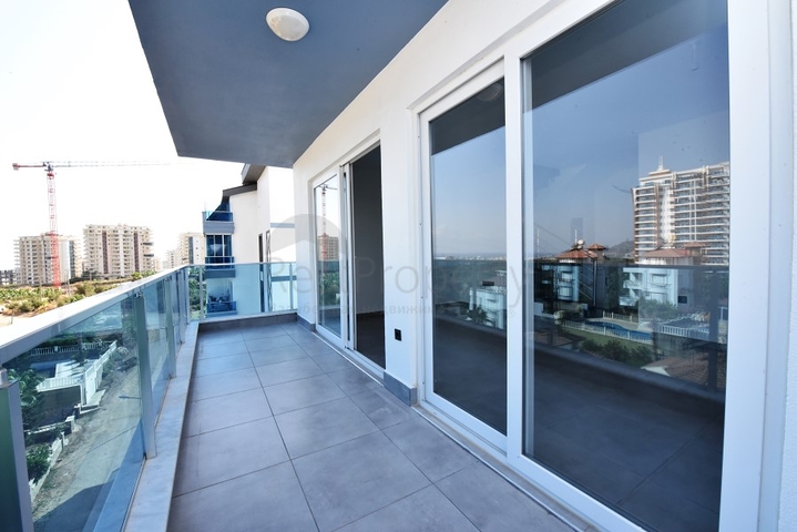 دوبلكس 2 غرفة وصالة -ضمن مجمع حديث - في مهموتلار / الانيا 