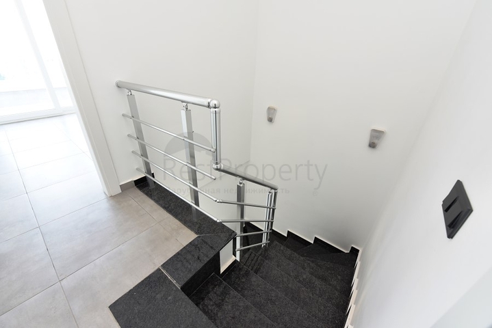 دوبلكس 2 غرفة وصالة -ضمن مجمع حديث - في مهموتلار / الانيا 