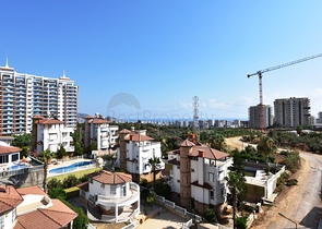 دوبلكس 2 غرفة وصالة -ضمن مجمع حديث - في مهموتلار / الانيا 