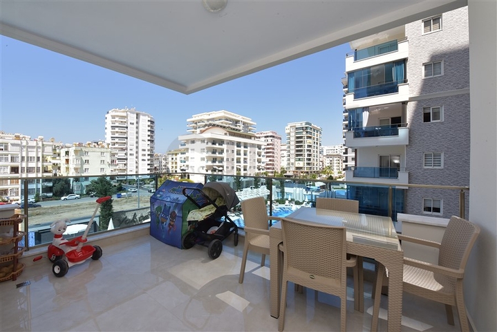 مجمع 5 نجوم - شقة 2 غرفة وصالة -مفروشة -في مهموتلار / الانيا 