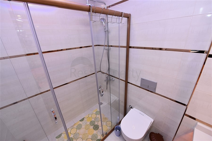 مجمع 5 نجوم - شقة 2 غرفة وصالة -مفروشة -في مهموتلار / الانيا 