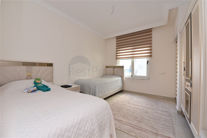 مجمع 5 نجوم - شقة 2 غرفة وصالة -مفروشة -في مهموتلار / الانيا 