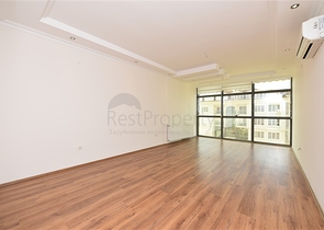 شقة عائلية واسعة - تصميم 1+4 - ضمن مجمع فاخر - في اوبا / الانيا 