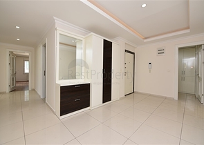 شقة عائلية واسعة - تصميم 1+4 - ضمن مجمع فاخر - في اوبا / الانيا 