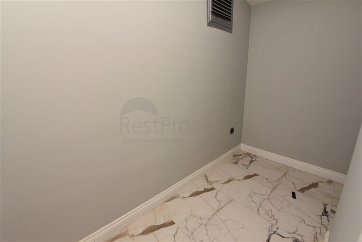 دوبلكس 5 غرف وصالة - مجمع عائلي حديث - في اوبا / الانيا 