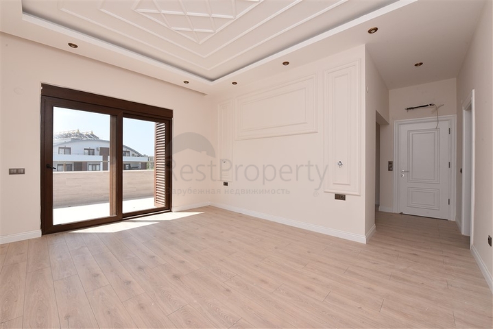 دوبلكس 5 غرف وصالة - مجمع عائلي حديث - في اوبا / الانيا 