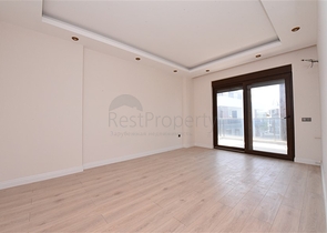 دوبلكس 5 غرف وصالة - مجمع عائلي حديث - في اوبا / الانيا 