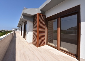 دوبلكس 5 غرف وصالة - مجمع عائلي حديث - في اوبا / الانيا 