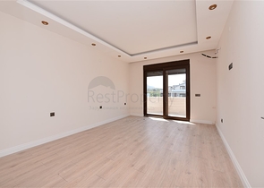 دوبلكس 5 غرف وصالة - مجمع عائلي حديث - في اوبا / الانيا 