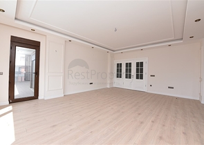 دوبلكس 5 غرف وصالة - مجمع عائلي حديث - في اوبا / الانيا 