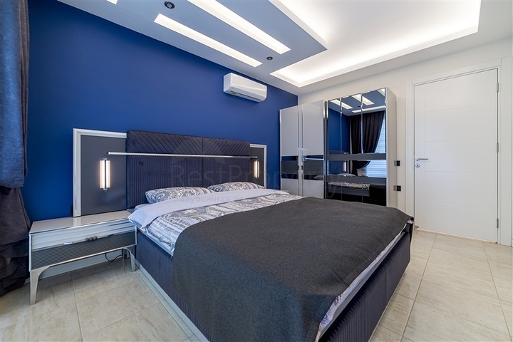 مجمع فاخر - شقة غرفة وصالة - في اوبا / الانيا 