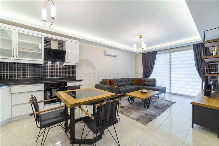 مجمع فاخر - شقة غرفة وصالة - في اوبا / الانيا 