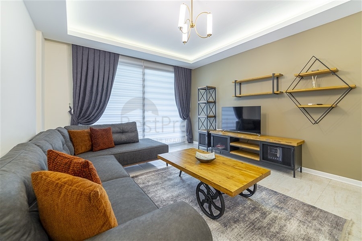 مجمع فاخر - شقة غرفة وصالة - في اوبا / الانيا 