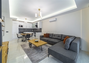 مجمع فاخر - شقة غرفة وصالة - في اوبا / الانيا 