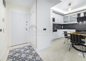 مجمع فاخر - شقة غرفة وصالة - في اوبا / الانيا 