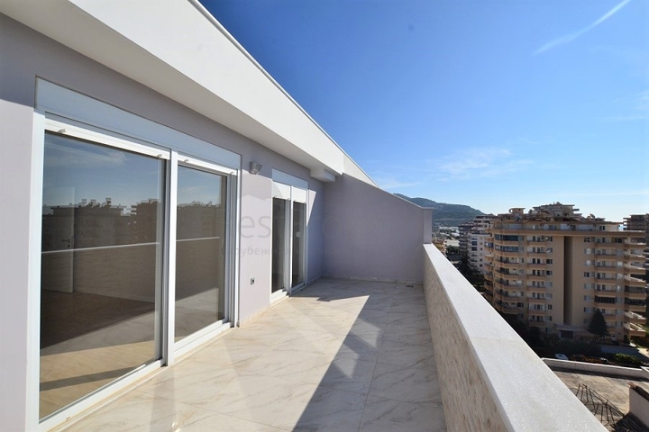 اطلالة بحر وقلعة - دوبلكس 5 غرف وصالة -في مهموتلار / الانيا 