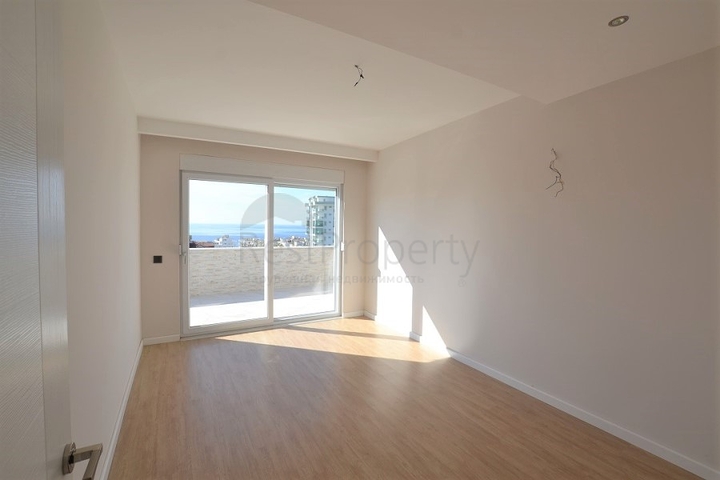 اطلالة بحر وقلعة - دوبلكس 5 غرف وصالة -في مهموتلار / الانيا 