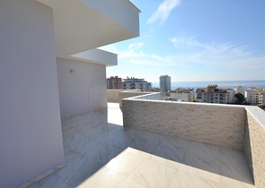 اطلالة بحر وقلعة - دوبلكس 5 غرف وصالة -في مهموتلار / الانيا 