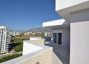 اطلالة بحر وقلعة - دوبلكس 5 غرف وصالة -في مهموتلار / الانيا 