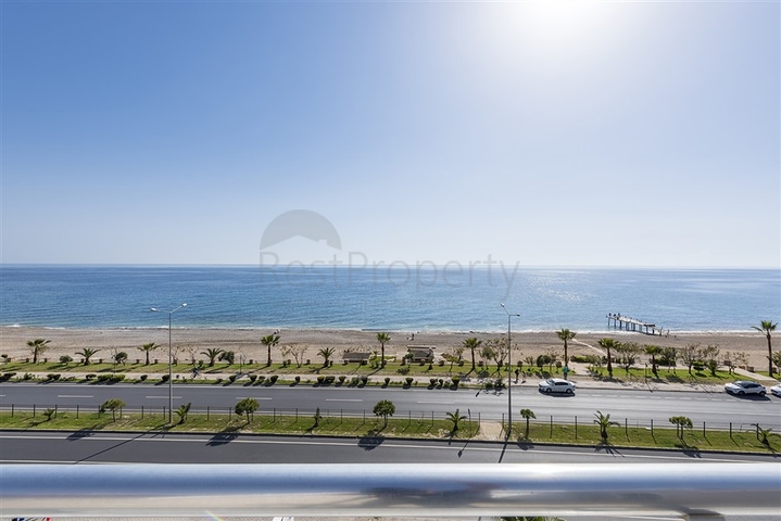 على البحر مباشرة -دوبلكس 4 غرف وصالة -في كاستل / الانيا 