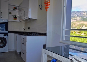 مجمع جديد - شقة 1+1 - مفروشة -في مهموتلار / الانيا 