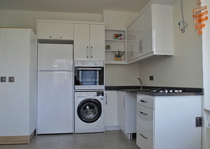 مجمع جديد - شقة 1+1 - مفروشة -في مهموتلار / الانيا 