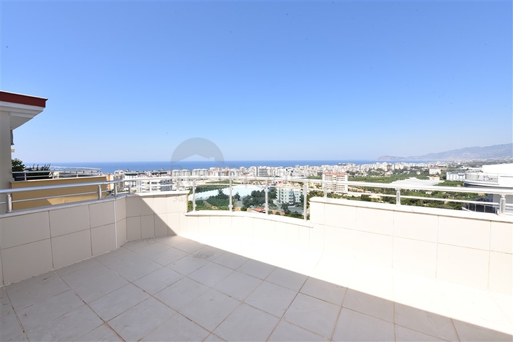 اطلالة بحر - دوبلكس واسعة -5 غرف وصالة -في مهموتلار / الانيا 