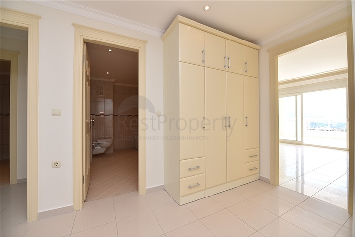 اطلالة بحر - دوبلكس واسعة -5 غرف وصالة -في مهموتلار / الانيا 