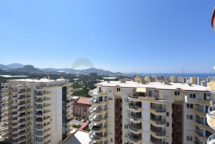 اطلالة بحر - دوبلكس واسعة -5 غرف وصالة -في مهموتلار / الانيا 