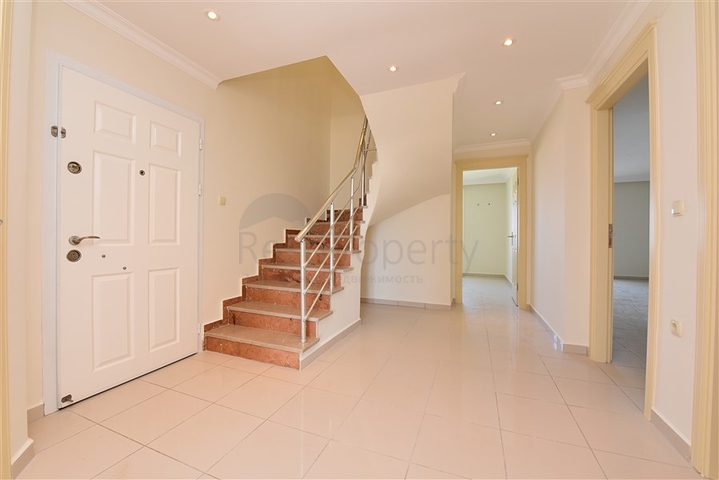 اطلالة بحر - دوبلكس واسعة -5 غرف وصالة -في مهموتلار / الانيا 