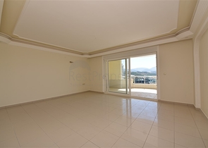 اطلالة بحر - دوبلكس واسعة -5 غرف وصالة -في مهموتلار / الانيا 