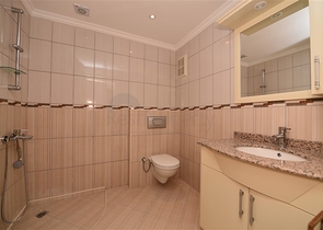 اطلالة بحر - دوبلكس واسعة -5 غرف وصالة -في مهموتلار / الانيا 