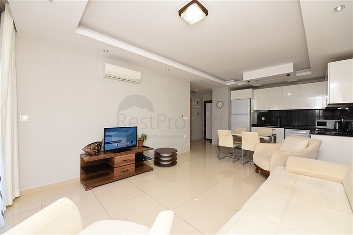 مجمع سكني فاخر - شقة غرفة وصالة -مفروشة -في جيكجلي / الانيا 