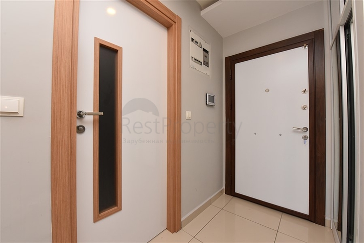 مجمع سكني فاخر - شقة غرفة وصالة -مفروشة -في جيكجلي / الانيا 