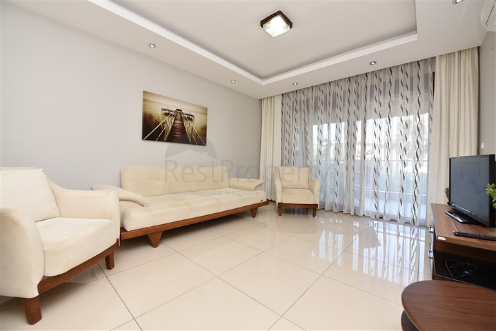 مجمع سكني فاخر - شقة غرفة وصالة -مفروشة -في جيكجلي / الانيا 