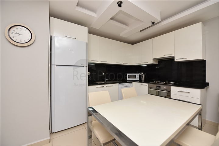 مجمع سكني فاخر - شقة غرفة وصالة -مفروشة -في جيكجلي / الانيا 