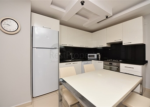 مجمع سكني فاخر - شقة غرفة وصالة -مفروشة -في جيكجلي / الانيا 