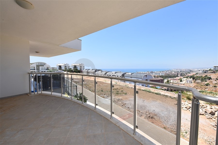 اطلالة بحر - دوبلكس 3 غرف وصالة -في كوناكلي / الانيا 