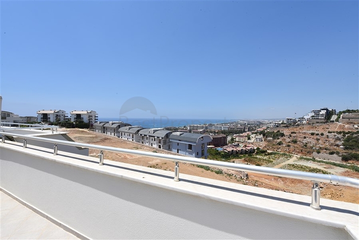 اطلالة بحر - دوبلكس 3 غرف وصالة -في كوناكلي / الانيا 