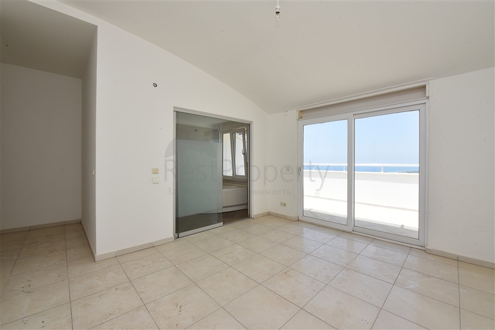 اطلالة بحر - دوبلكس 3 غرف وصالة -في كوناكلي / الانيا 