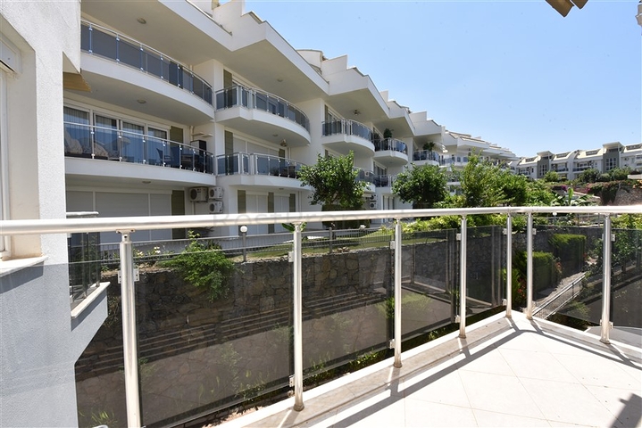 اطلالة بحر - دوبلكس 3 غرف وصالة -في كوناكلي / الانيا 