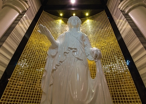 افخم المجمعات في الانيا -شقة اطلالة بحرية -2 غرفة وصالة -مركز الانيا 