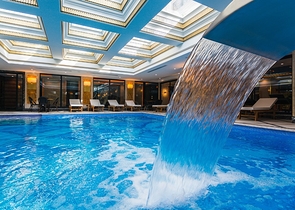 افخم المجمعات في الانيا -شقة اطلالة بحرية -2 غرفة وصالة -مركز الانيا 