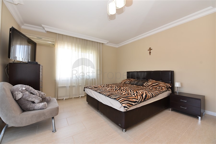 اطلالة بحر مميزة - دوبلكس مفروشة - 3 غرف وصالة -في مهموتلار / الانيا 