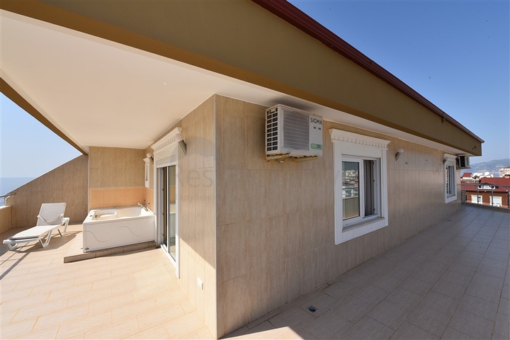 اطلالة بحر مميزة - دوبلكس مفروشة - 3 غرف وصالة -في مهموتلار / الانيا 