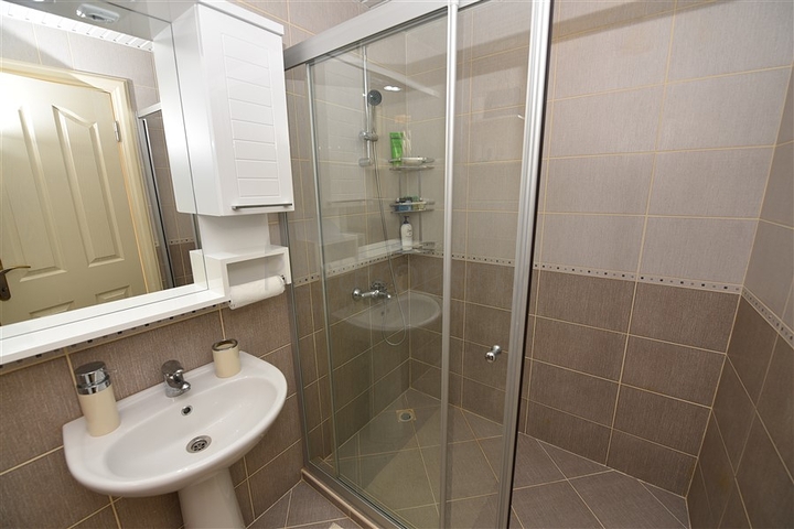 اطلالة بحر مميزة - دوبلكس مفروشة - 3 غرف وصالة -في مهموتلار / الانيا 