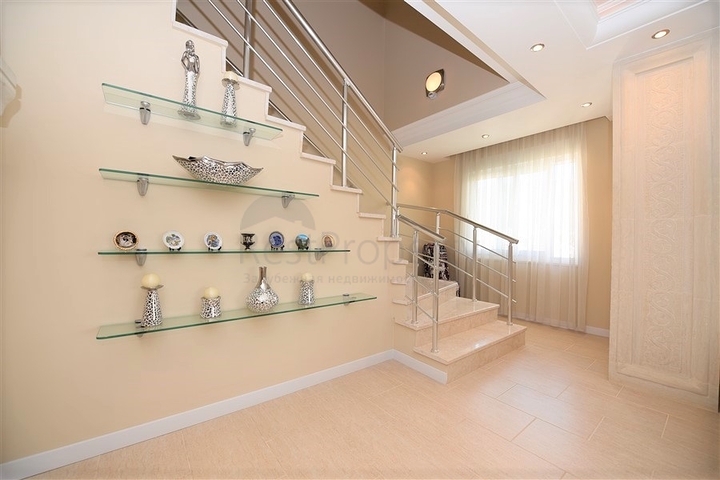 اطلالة بحر مميزة - دوبلكس مفروشة - 3 غرف وصالة -في مهموتلار / الانيا 