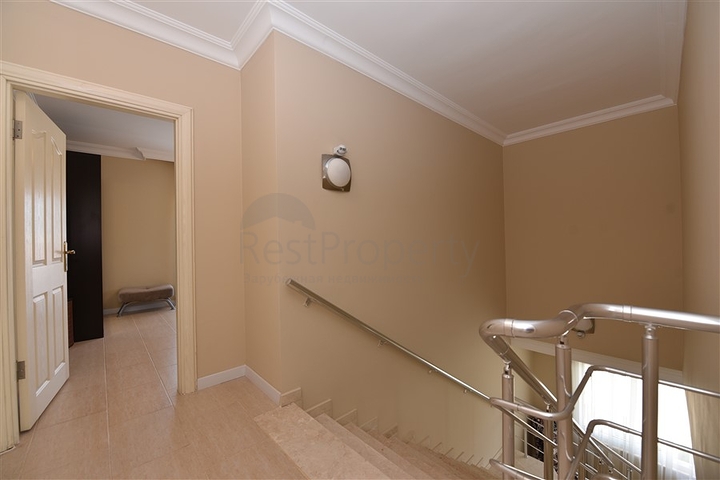 اطلالة بحر مميزة - دوبلكس مفروشة - 3 غرف وصالة -في مهموتلار / الانيا 