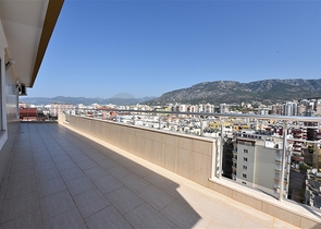 اطلالة بحر مميزة - دوبلكس مفروشة - 3 غرف وصالة -في مهموتلار / الانيا 