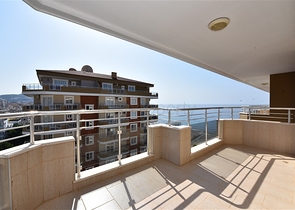 اطلالة بحر مميزة - دوبلكس مفروشة - 3 غرف وصالة -في مهموتلار / الانيا 